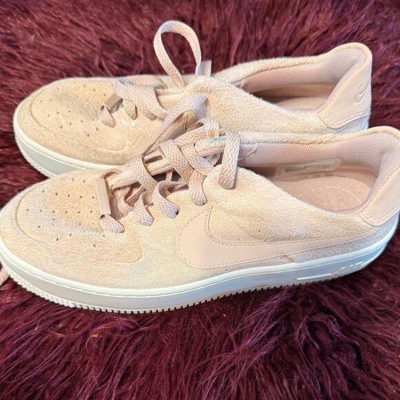 Nike Pink Suede Sneakers Sz 8 - Picture 7 of 8